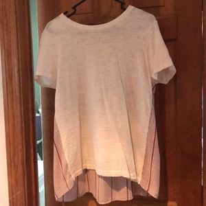 White t shirt with red back